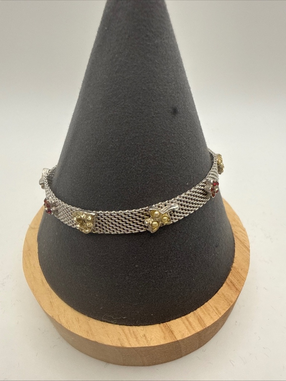 Goldette NY Charm Silver Tone Mesh Bracelet Vintage MCM Clear White & Red Stones